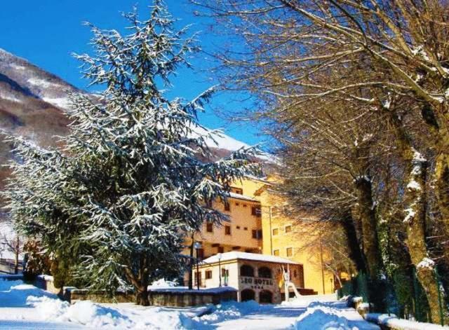 Leo Hotel Leonessa Zewnętrze zdjęcie